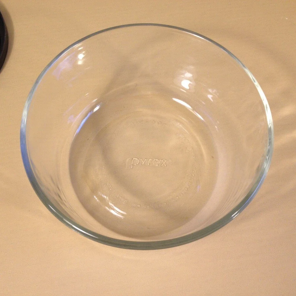 Vintage Pyrex 7201 Clear Glass 4 Cup Mixing Storage Bowl Clear 1 Quart Nice USA - Picture 9 of 11